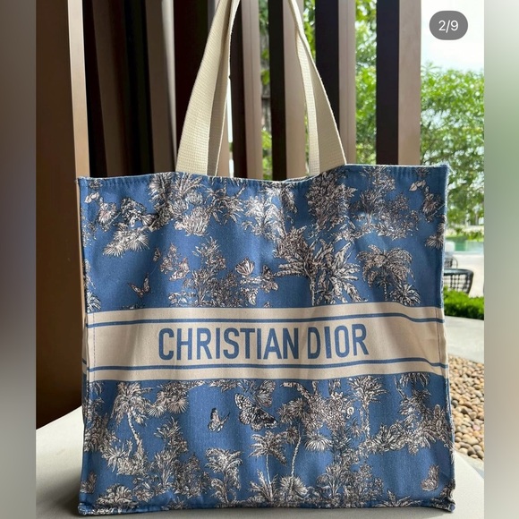 Dior Blue and Cream Tote Bag - Picture 1 of 6